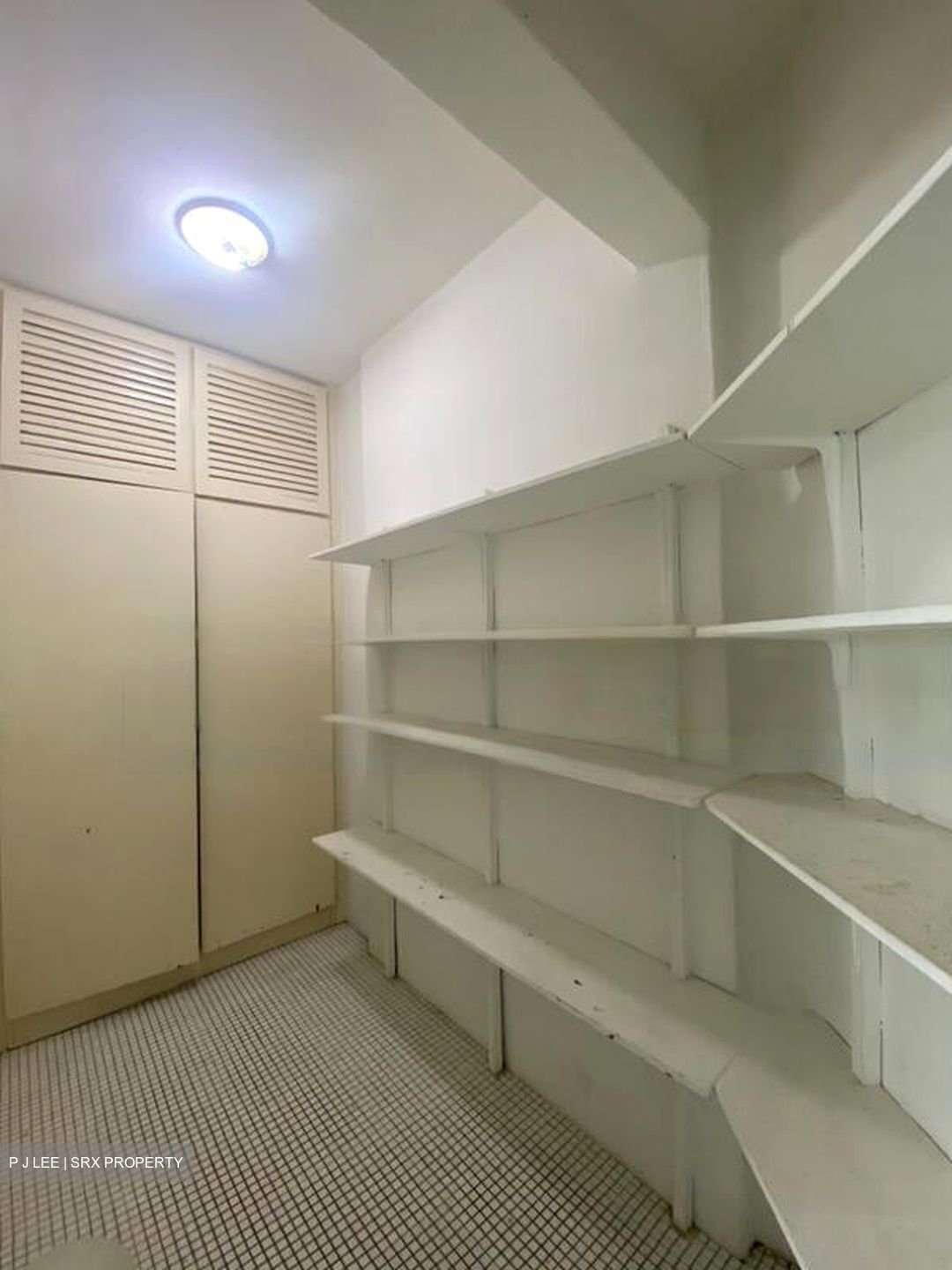 Leonie Towers (D9), Apartment #469702581